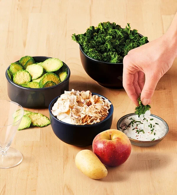 Mastrad TopChips Microwave Chips Maker & Mini Mandoline Slicer Set - Image 3 of 4