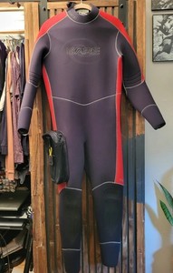 Bare Elastek Full Wetsuit 5mm Red And Black Medium W/ Zipper Pouch