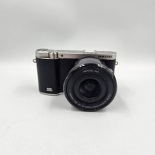 Samsung NX3000 EV-NX3000GPISG 20.3MP Compact Digital Camera