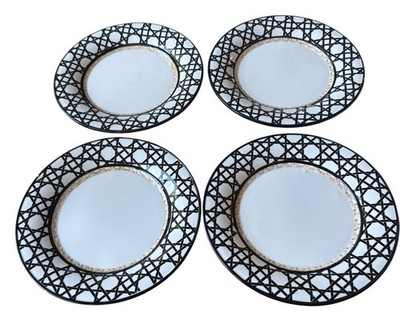 Fitz & Floyd Vista Bella Black Lattice Rim Dinner Plates 4-Set 10.75  Read Desc.