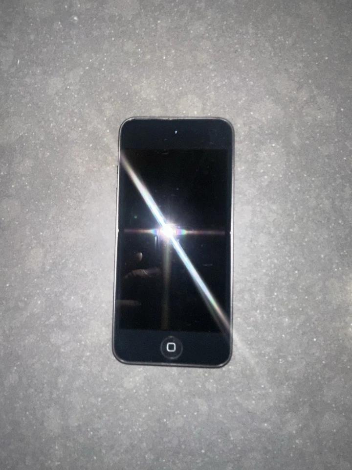 Apple iPod Touch 6th Generation A1574, 32GB, Space Gray, WiFi - Image 2 of 4
