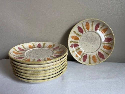 8 Vintage MCM Red Wing Pottery #124 Pepe, 6 inch Saucer Desert Plates NICE!