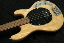 Sterling by Music Man StingRay RAY34 Ash basso naturale 4,78 kg limite Giappone