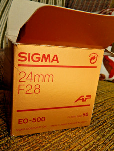Sigma 24mm f/2.8 52mm EO-500 Interchangable AF Super Wide Macro Lens Boxed