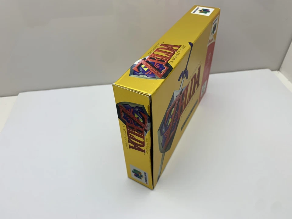 The Legend of Zelda Ocarina of Time Collectors Edition (Nintendo 64, 1998 PAL) - image 2 of 4