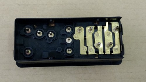 91-99 BMW LAND ROWER RIGHT SEAT ADJUSTMENT SWITCH OEM 61311388111 - Bild 3 von 4