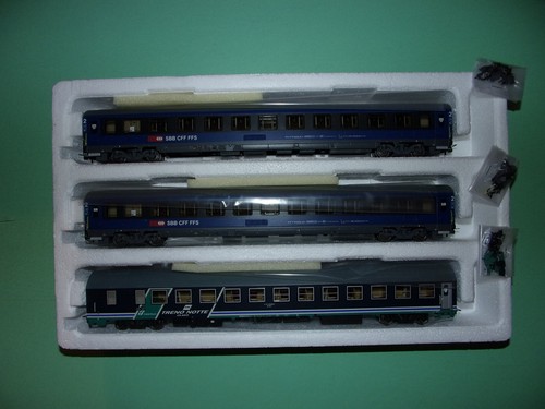 ACME coffret 3 voitures EN LUNA ROME ZURICH 55035 NEUF et RARE