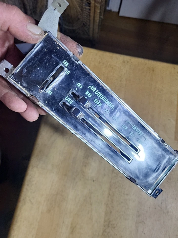 Original GM 1970-1972 Chevy Chevelle El Camino Calefacción A/C Control #3979706 Bonito Foto 2 de 4