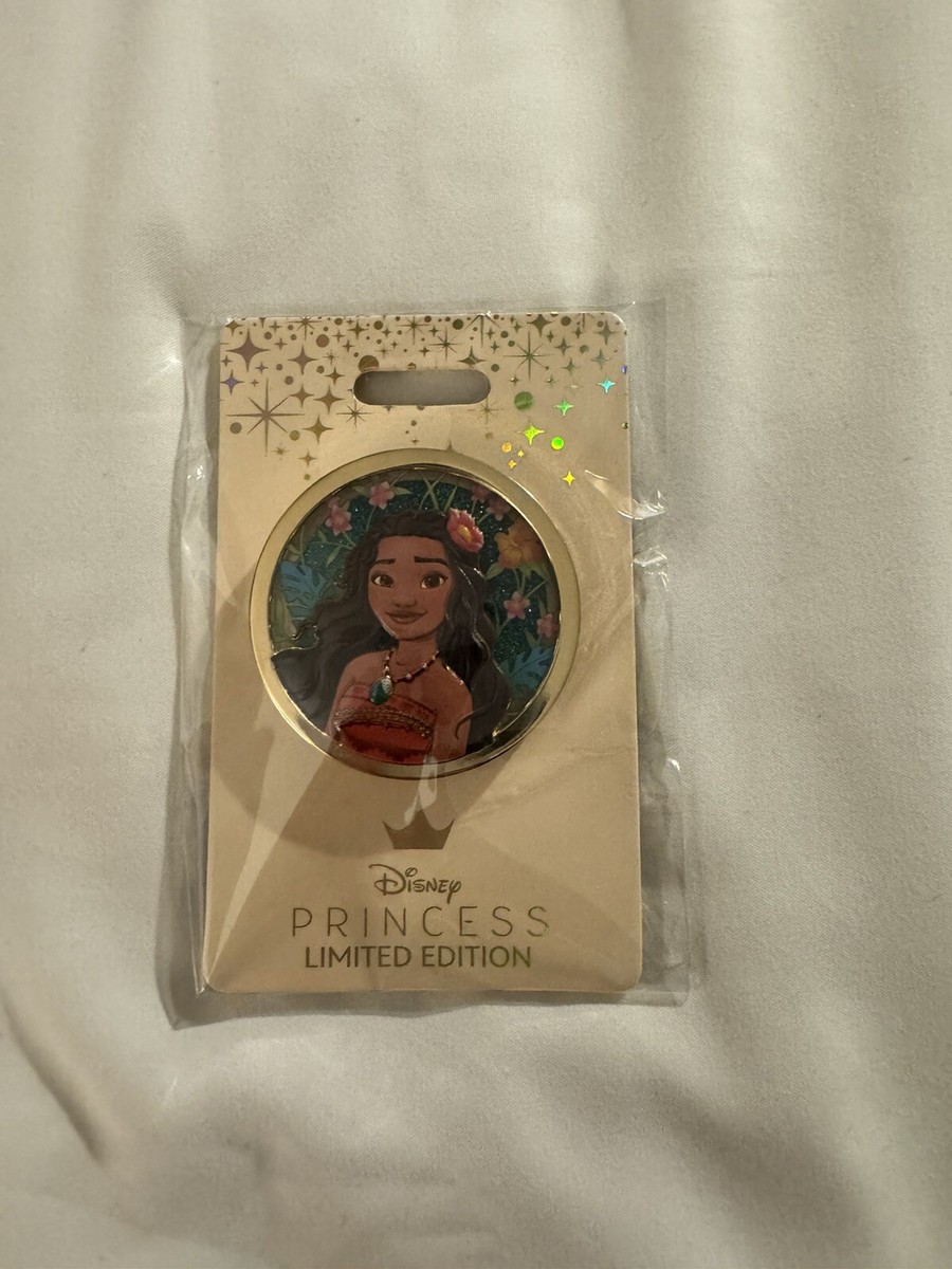 Disney - x_x.24k❤️ The Magical Moments Of Disney 24K Gold-Plated Pin Collection