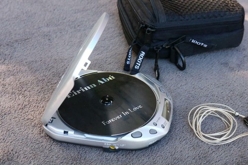 Sony Discman D 406 Ck Groove Car Ready Steady w Bag Phones Working Reto Sound WY - Picture 4 of 12