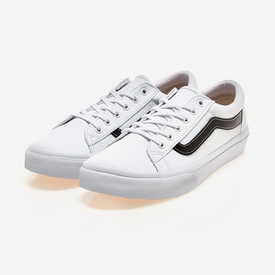 vans canvas white shoes