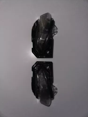 2020-2024 Corolla OEM Mirror Turn Signals