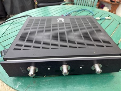 Primare A30.1 - Solid-State Integrated Amplifier + Kimber Kable Leads