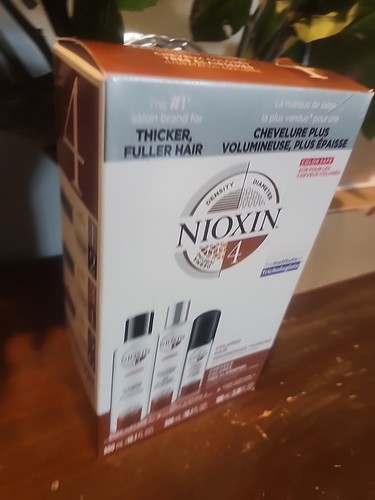 NIOXIN System 4 Starter Kit Shampoo, Conditioner, Treatment Colored Hair - Picture 3 of 5