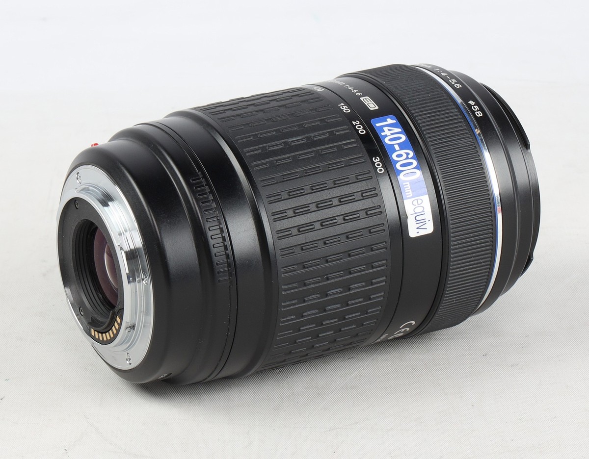 Olympus Zuiko Digital 70-300mm f/4-5.6 ED AF Lens for Four Thirds