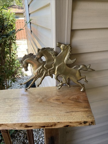 Solid brass wild galloping horses wall hanging plaque western decor 16x11 India - Picture 12 of 12