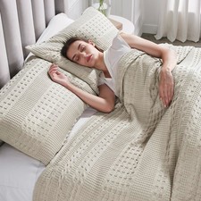 Natural Creme Waffle Weave Bed Ensemble Choos...