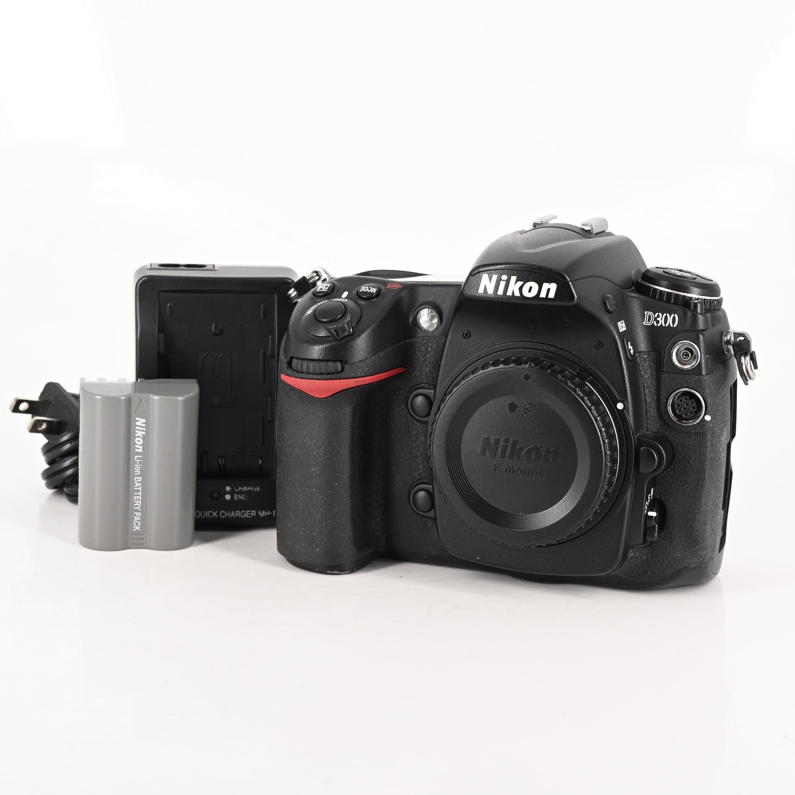 Nikon D300 vintage camera equipment - eBay listing photo 3