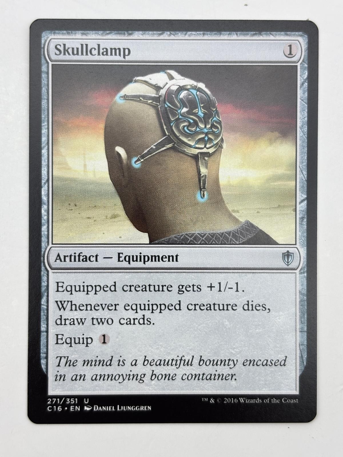 Skullclamp 271 Uncommon Commander 2016 Magic: The Gathering Near Mint