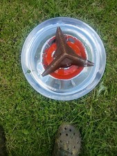 Afternarket 3 Bar Spinner Vintage Hubcap 15