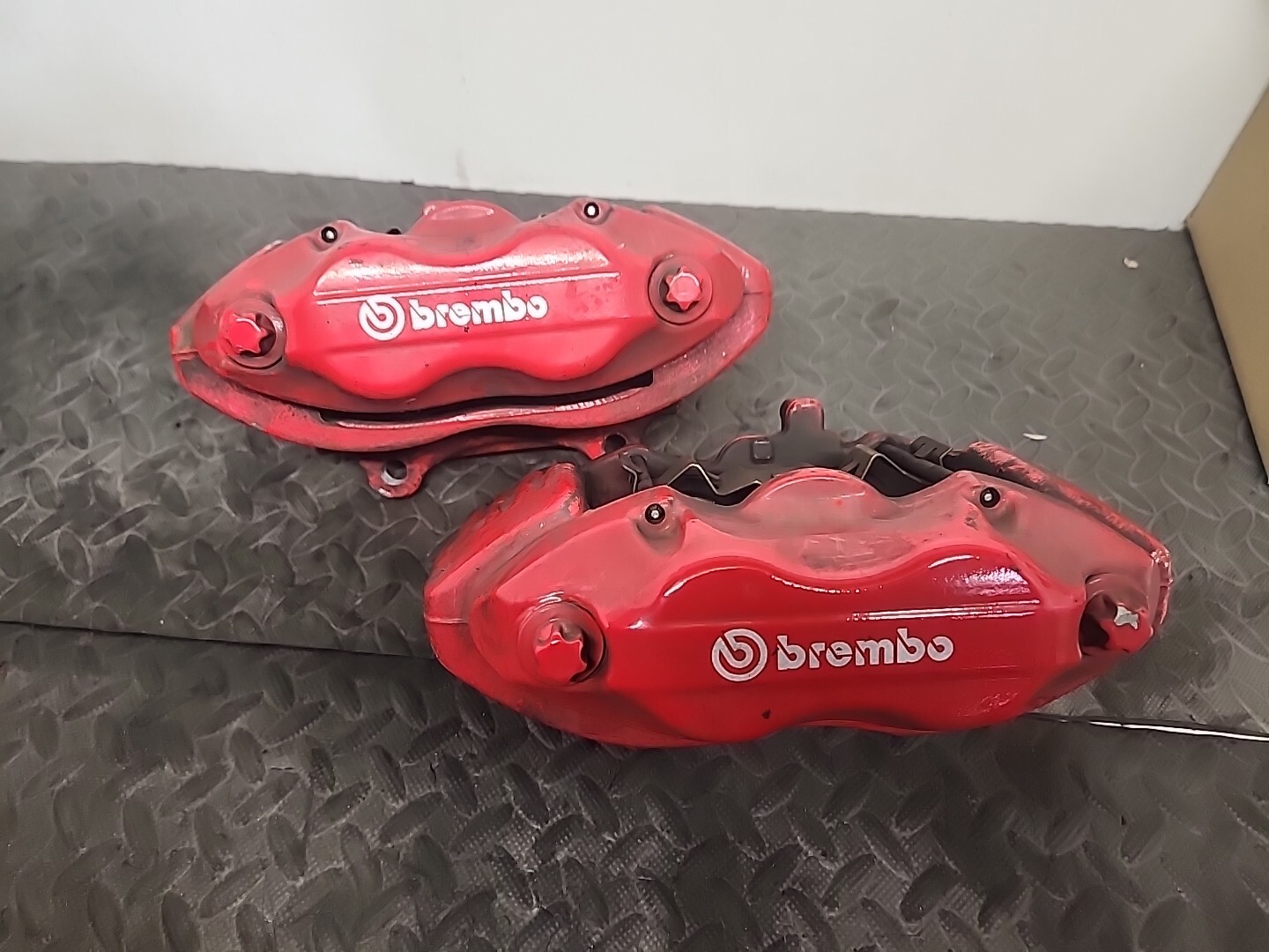 20052020 SRT8 Scat Pack 392 OEM Front Brembo 4 Piston Brake Calipers