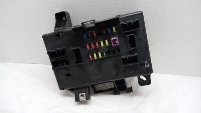 2005-2013 Toyota Tacoma V6 4x4 GENUINE Cabin Fuse Box Junction Block TMB37