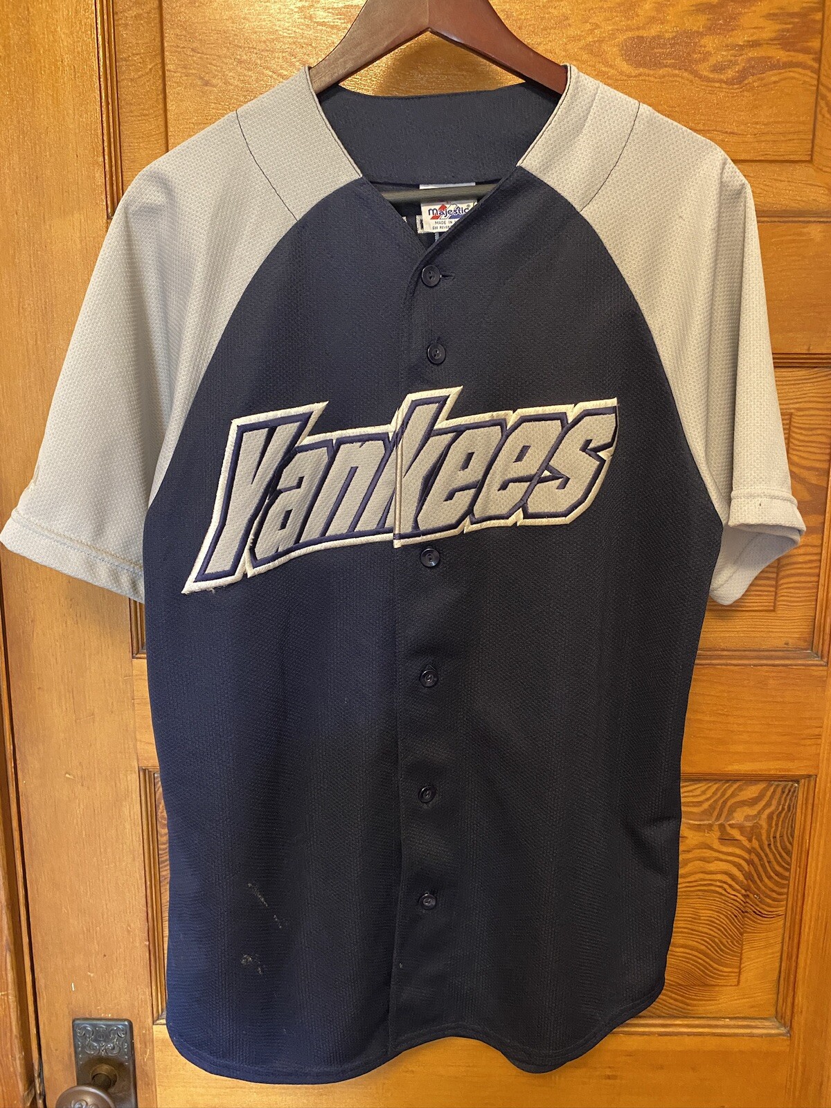 Derek Jeter Yankees jersey majestic