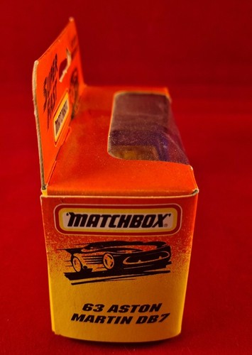 Matchbox Superfast #63 Aston Martin DB7 - Unopened (1993) - Picture 4 of 6