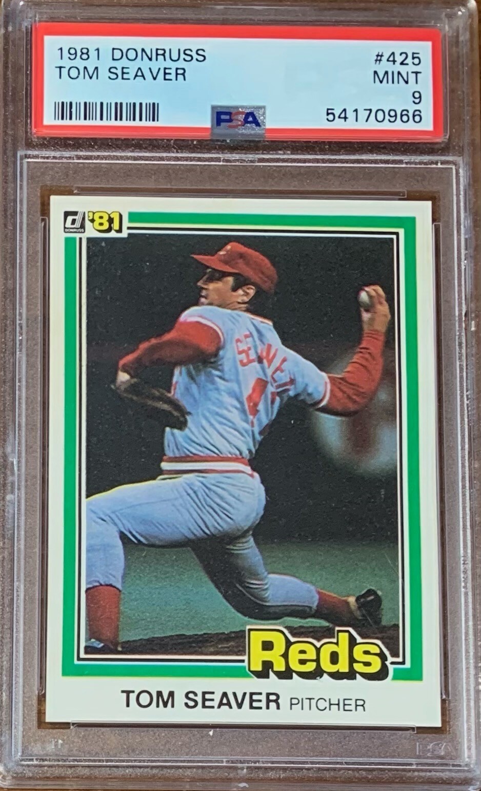 1981 Donruss Baseball #425 Tom Seaver Cincinnati Reds PSA 9 Perfectly Centered
