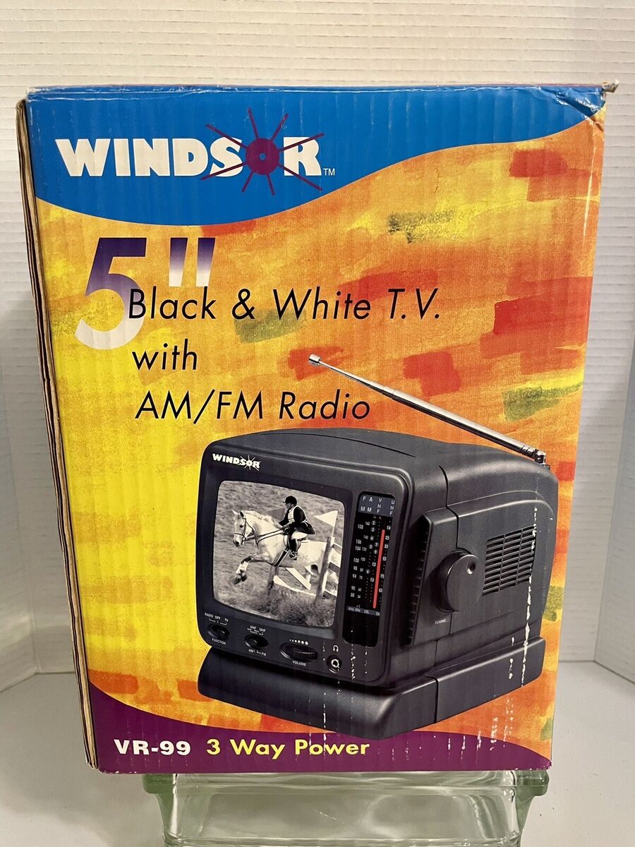 Vintage Windsor 5” Black & White T.V. With AM/FM Radio VR-99 Vintage Windsor 5” Black & White T.V. With AM/FM Radio VR-99