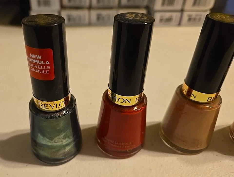 10 PC REVLON ASSORTED COLORS NAIL ENAMEL NAIL POLISH MIXED LOT - Image 2 of 4