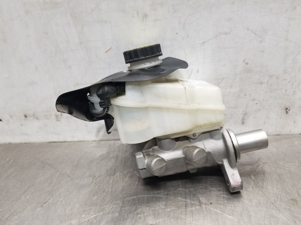 22 2022 MASERATI LEVANTE 3.8L BRAKE MASTER CYLINDER