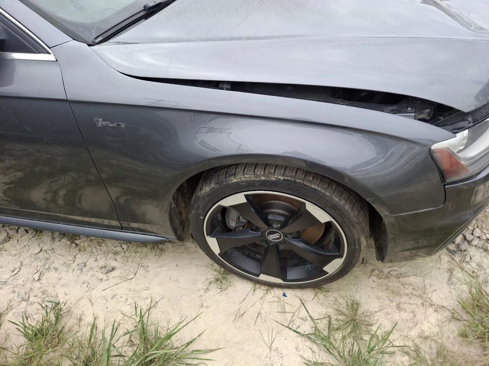 2014 Audi S4 Conjunto de Espelho Lateral de Passageiro OEM Usado GRY 4DR SED GRY - Imagem 3 de 4