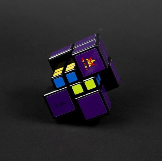 Pocket Cube - Free Tracked Delivery