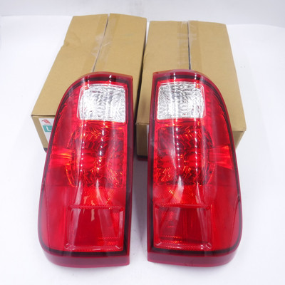 Pair of Eagle Eye FO2801208V Tail Light Assemblies for 2008-2016 Ford F-250