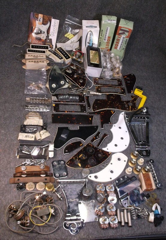 CLEAN VINTAGE MIX OF GUITAR PARTS MANY FENDER