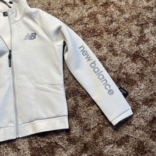 New Balance Ivory Zip Up Athletic Jacket Women Size SMALL NEW - Picture 3 of 11