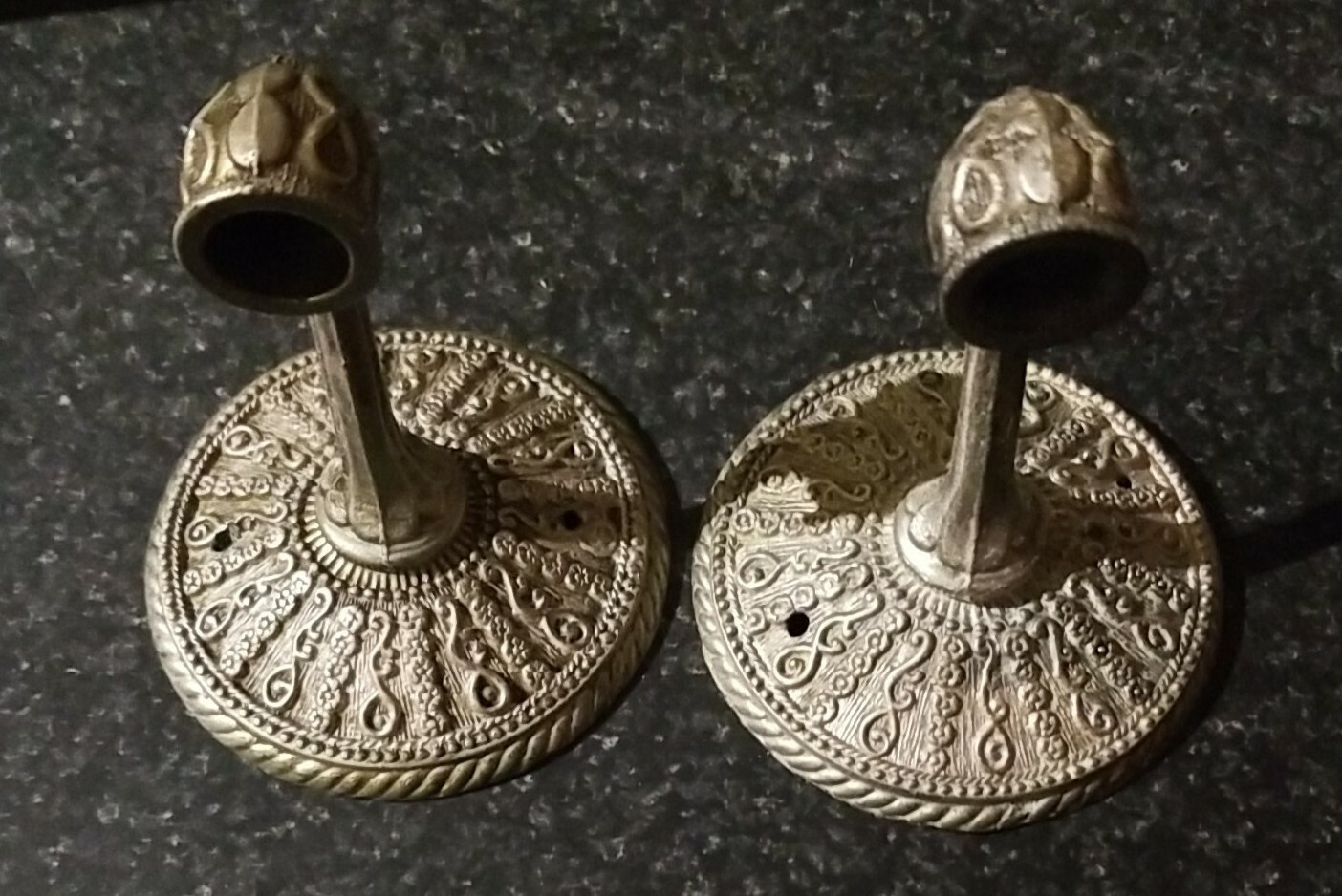 Vintage 1968 Ornate Metal Bathroom Towel Bar End Caps 2 piece eBay