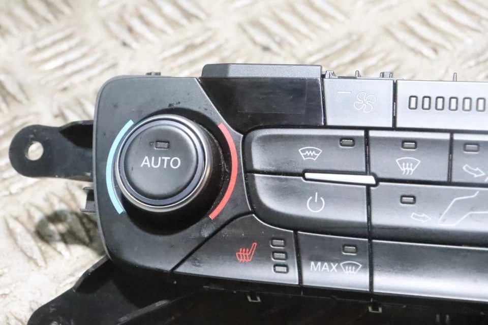 FORD TRANSIT CONNECT MK2 SPORT A/C HEATER CONTROL UNIT HEATED SEATS 19-24 PO69 - Image 2 of 4