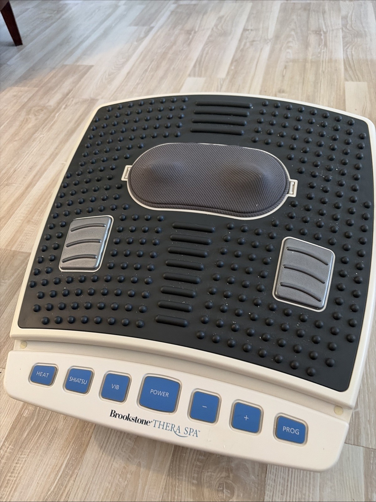 brookstone vibrating foot massager Best Buy main image 0