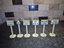 Large Lot Of Old Model Train Accessories Crossing Gates/Signals/Ramp/Track