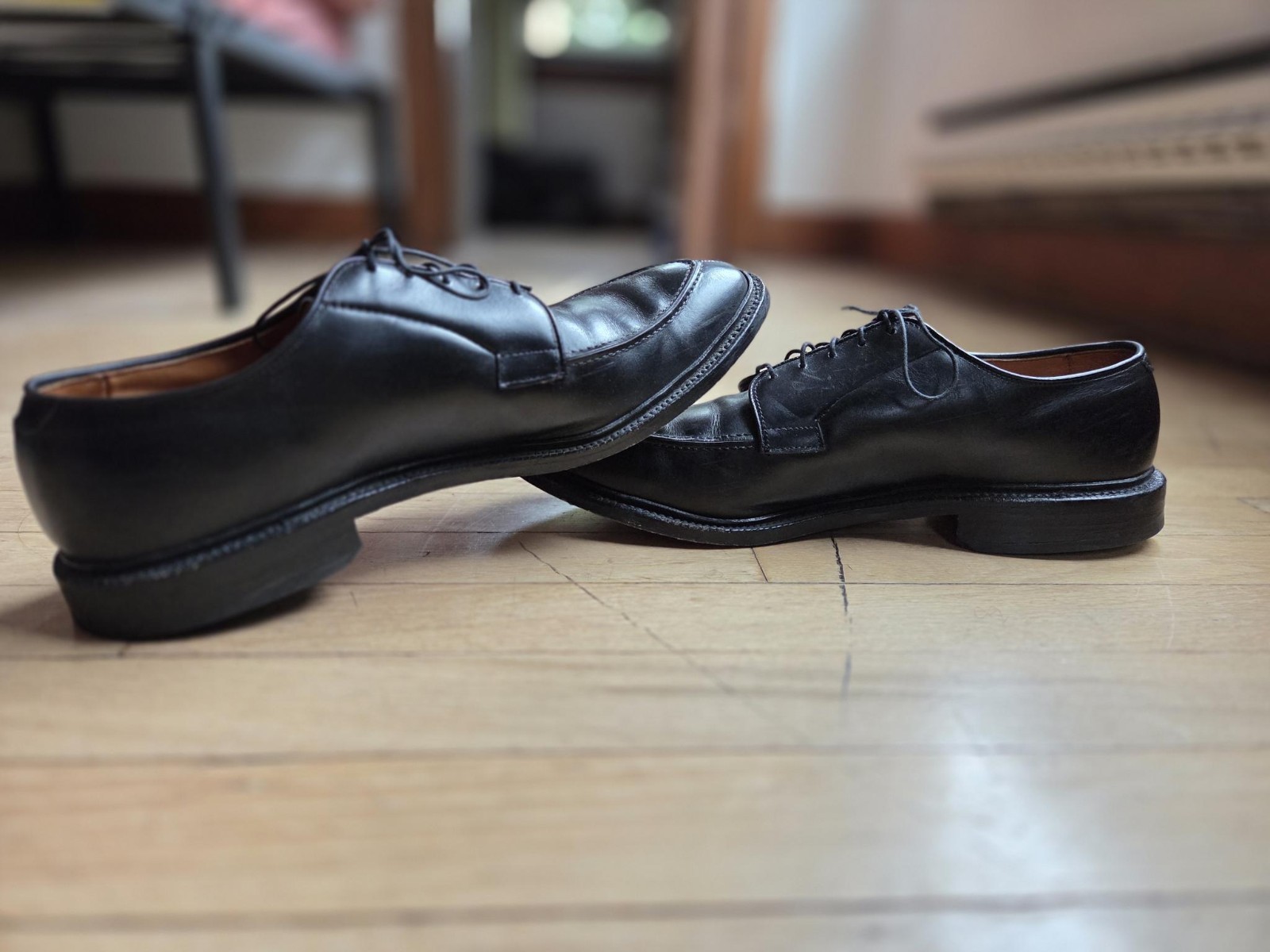 Allen Edmonds Seneca Split Toe Leather Dress Shoe… - image 4