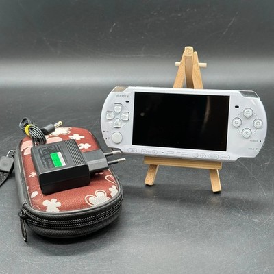 Sony PlayStation Portable PSP-3004 Konsole Weiß inkl. Custom Firmware CFW / TOP