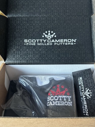 Scotty Cameron 2025 Battle Of The Cup Headcover - Special