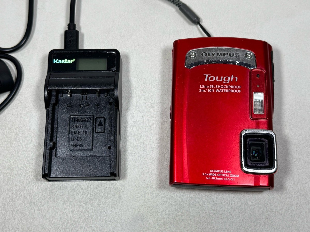 OLYMPUS Tough TG-310 レッド デジタルカメラ 本体 Olympus Tough TG-310 Red 14.0 MP 3m Waterproof Digital Camera