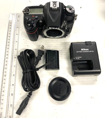 Nikon 24.1 MP Digital SLR Camera D7100 With Battery, Charger, Cap 1276-5