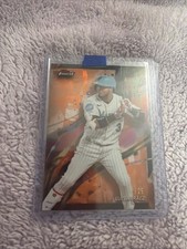 2024 Topps Finest - Common Luis Arraez #31 Orange Refractor /25