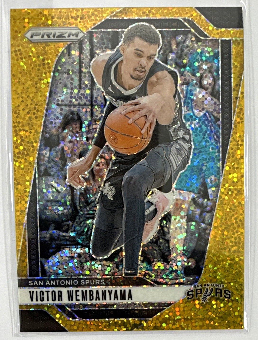 Panini 2024-25 Prizm Basketball Victor Wembanyama Spurs Gold sparkle /24