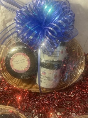 Fourth of July Blueberry raspberry bath gift set
