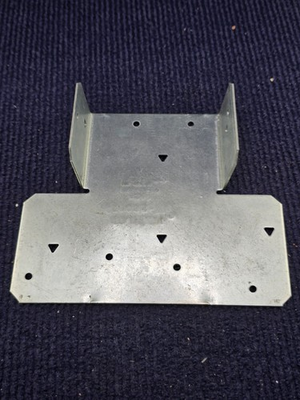 #ad QTY 2 Simpson Strong Tie AC4Z: Adjustable Post Cap For 4X Beam ZMAX Galvanized $20.99